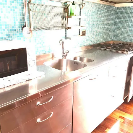 House Azzurra